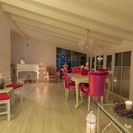Duruhan Hotel Alaçatı Luaran gambar