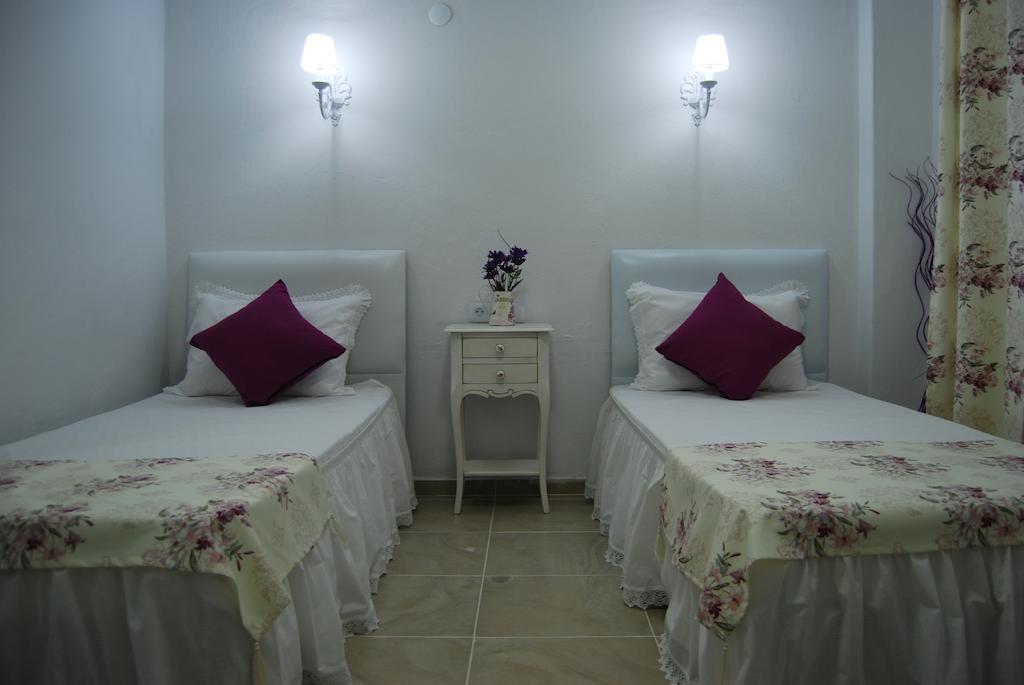 Duruhan Hotel Alaçatı Bilik gambar